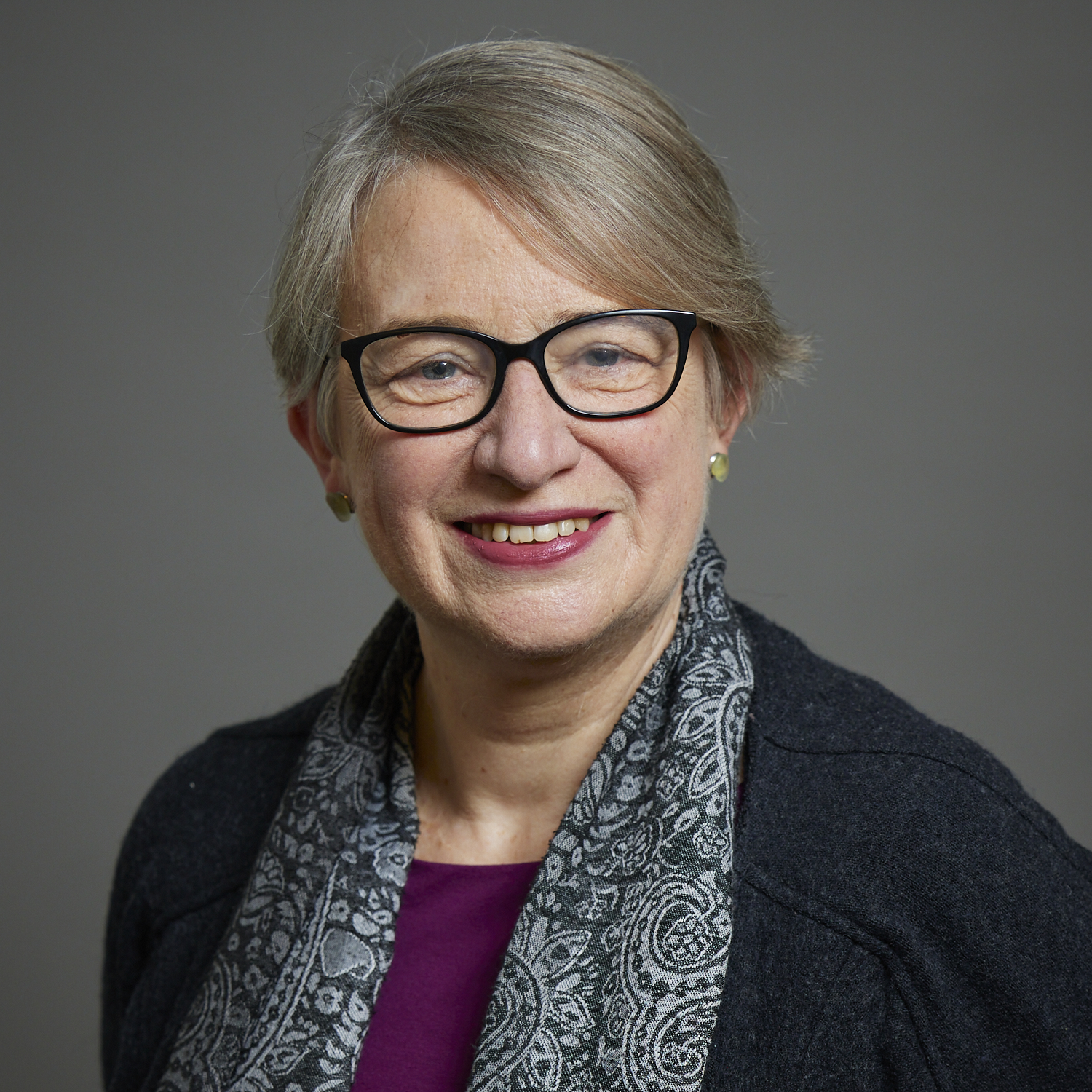 Official portrait photo of Baroness Bennett of Manor Castle, ©House of Commons / photography by Laurie Noble