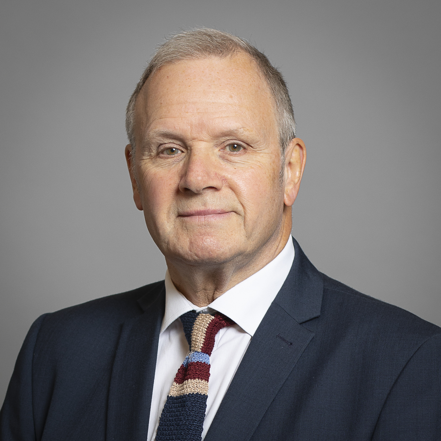 Official portrait photo of The Lord Watson of Invergowrie, © House of Lords / photography by Roger Harris