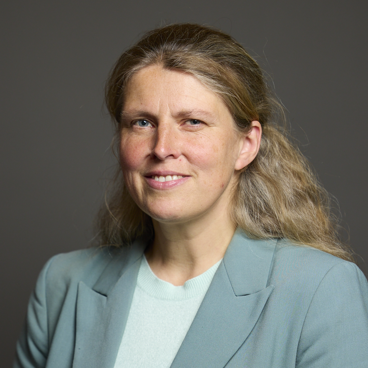 Official portrait photo of Rachael Maskell MP, ©House of Commons / photography by Roger Harris